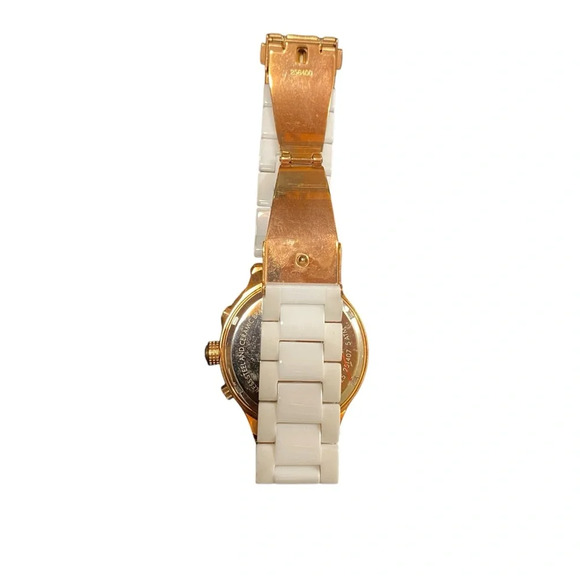 DKNY Women\'s Chronograph Chambers Rose Gold White Ceramic Bracelet Watch NY 2225
